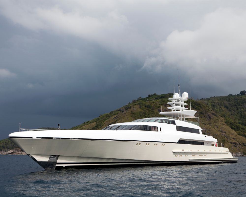 Luxurious 85ft
